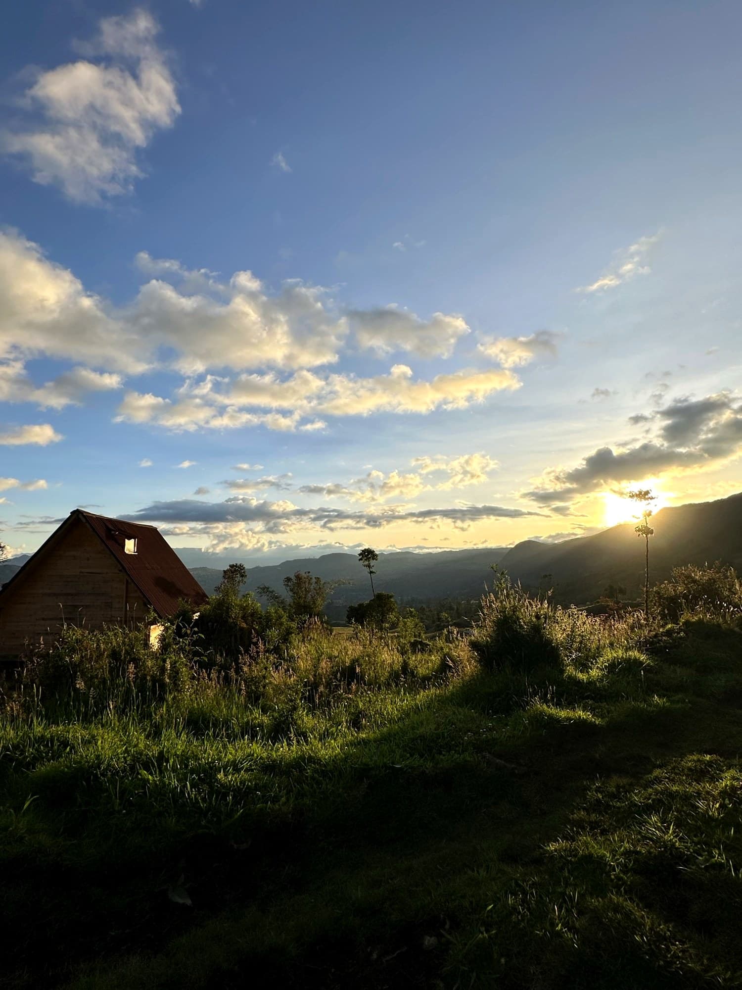 Atardecer en la cordillera, Agua de Roca
